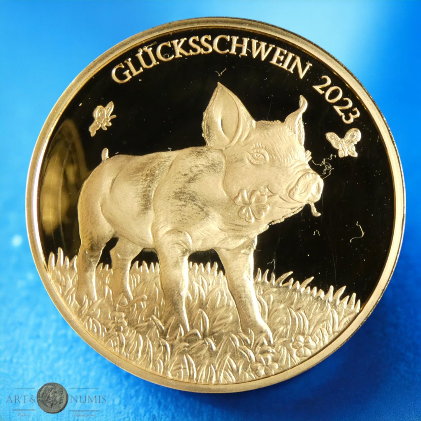 AUTRICHE - AUSTRIA - Médaille cuivre dorée "cochon porte bonheur 2023"