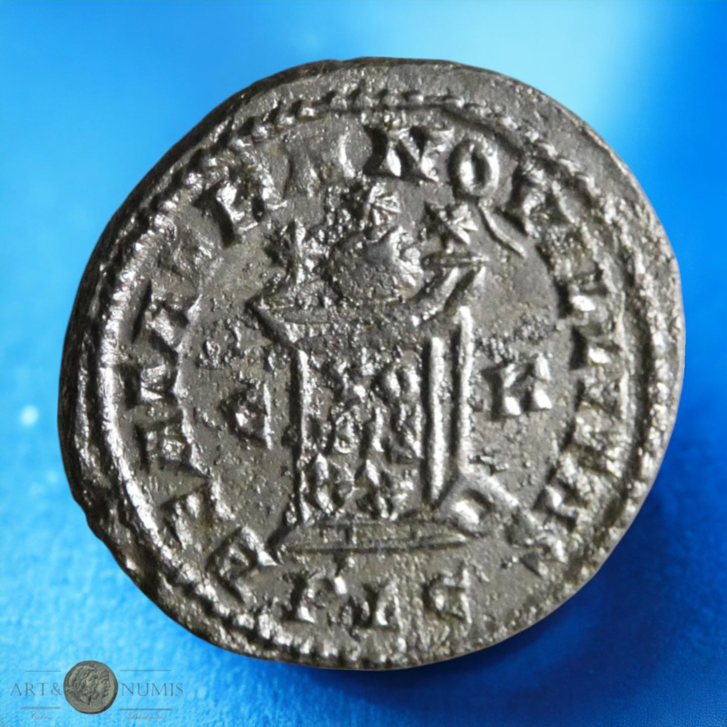 CRISPUS - Centenionalis BEATA TRANQVILITAS, Lyon RIC.132
