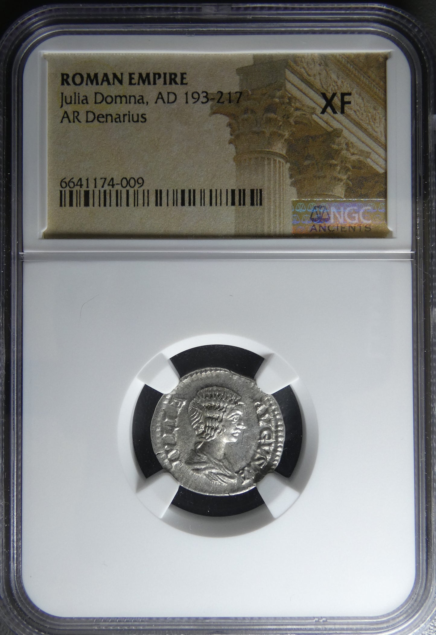 JULIA DOMNA - Denier "Pietas Augg" NGC XF