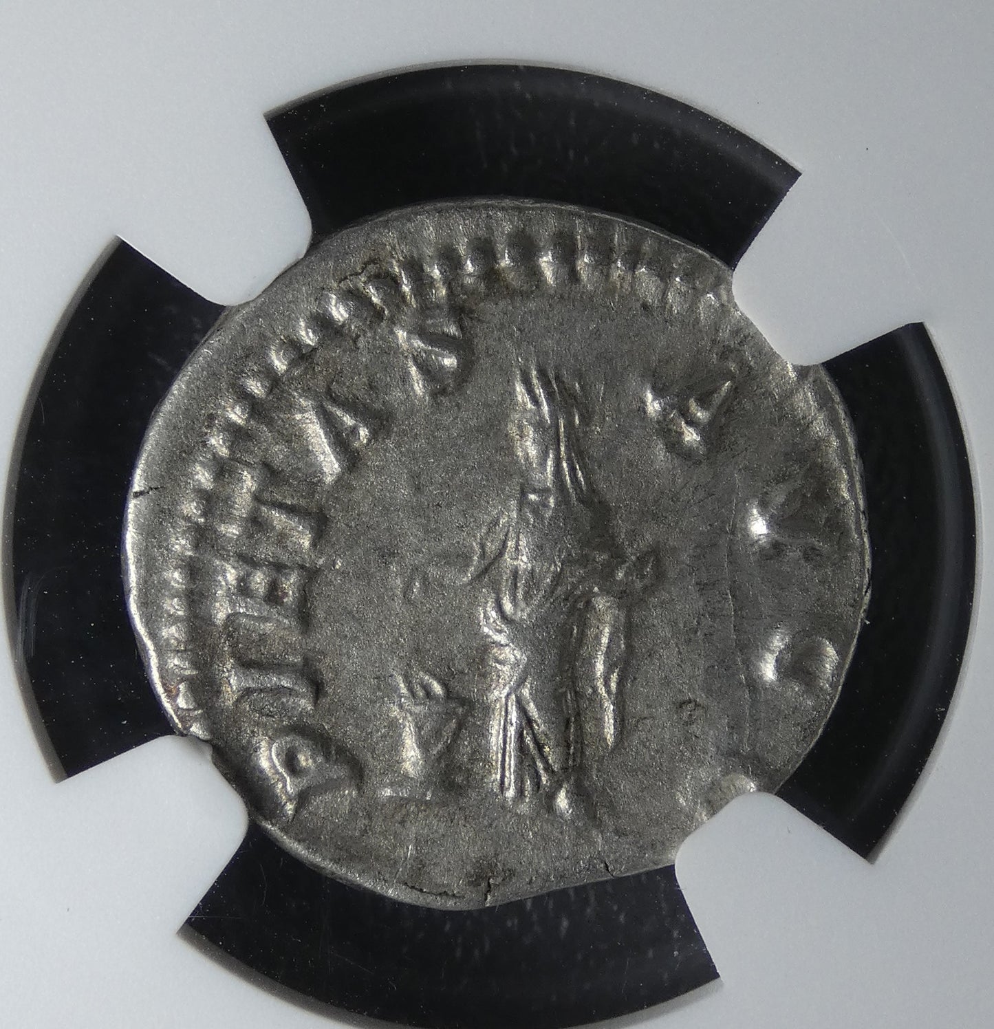 JULIA DOMNA - Denier "Pietas Augg" NGC XF