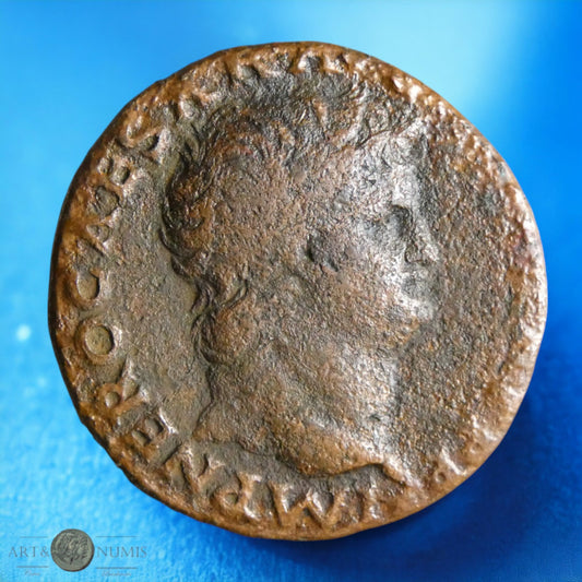NERON - As "Victoire", Rome RIC.543